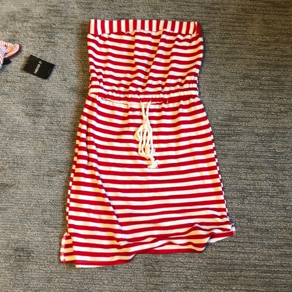 No strap top into skirt - Picture 1 of 1